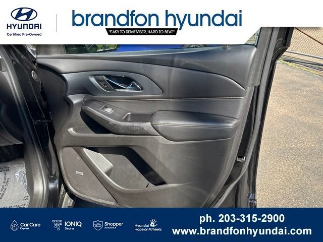 Used 2019 Chevrolet Traverse Premier AWD/4WD image 8
