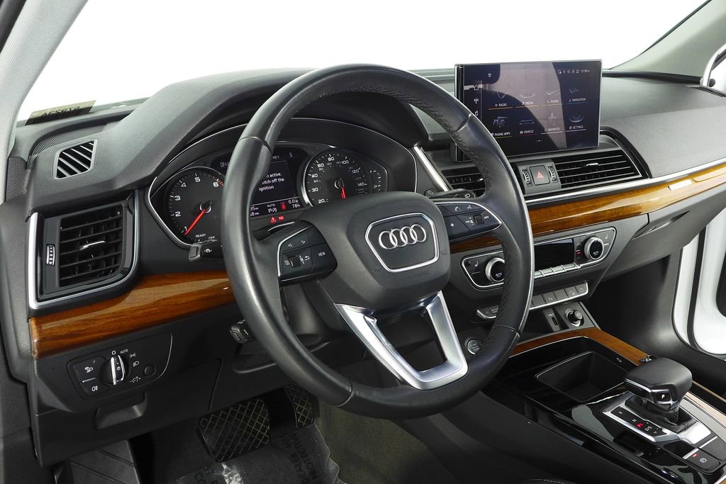 Used 2023 Audi Q5 2.0T Premium AWD/4WD image 30