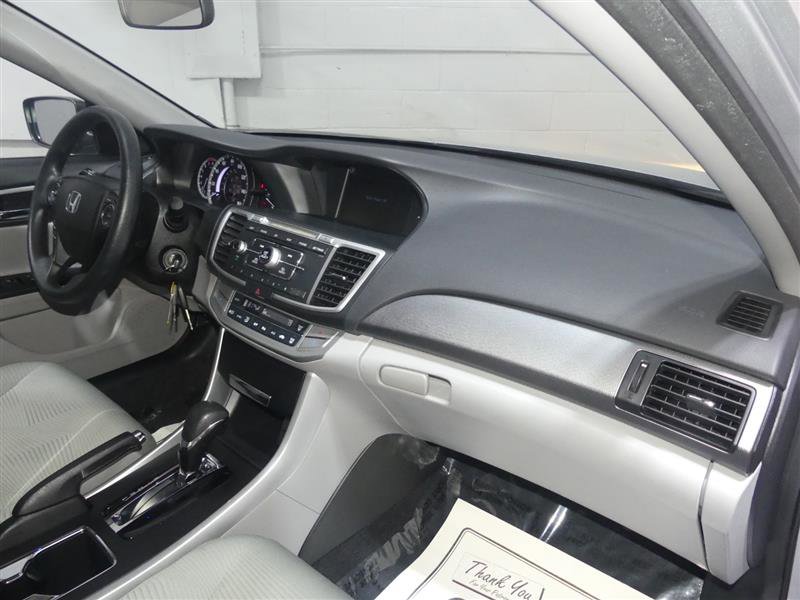 Used 2014 Honda Accord LX image 23