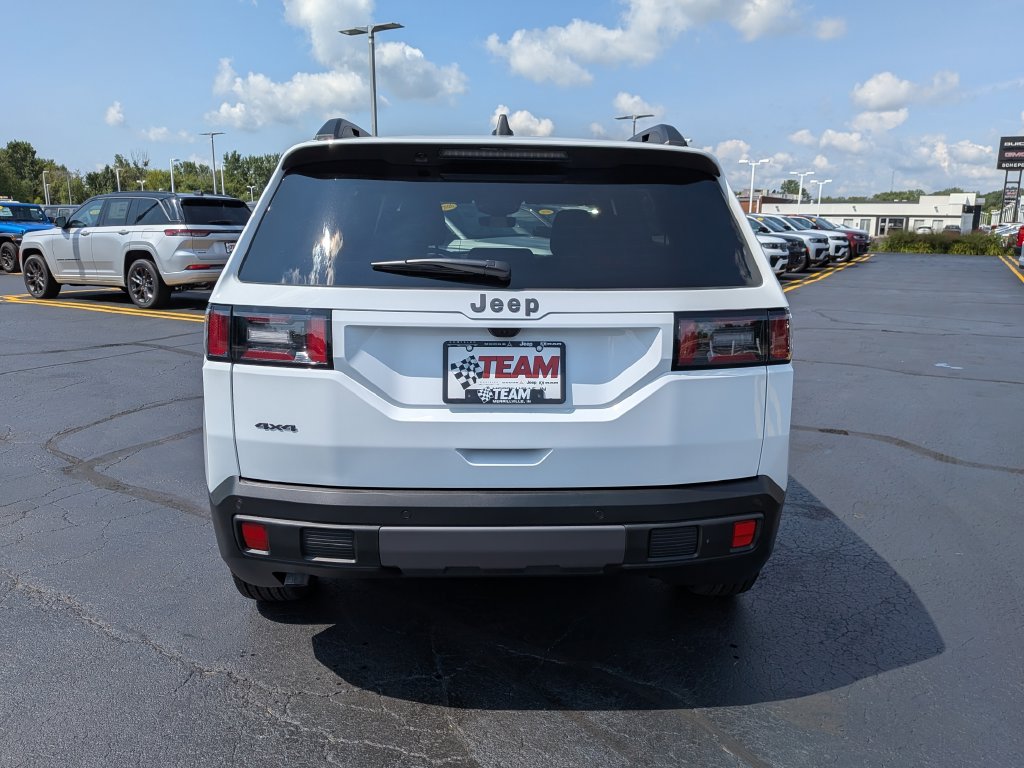 New 2026 Jeep Cherokee AWD/4WD image 4
