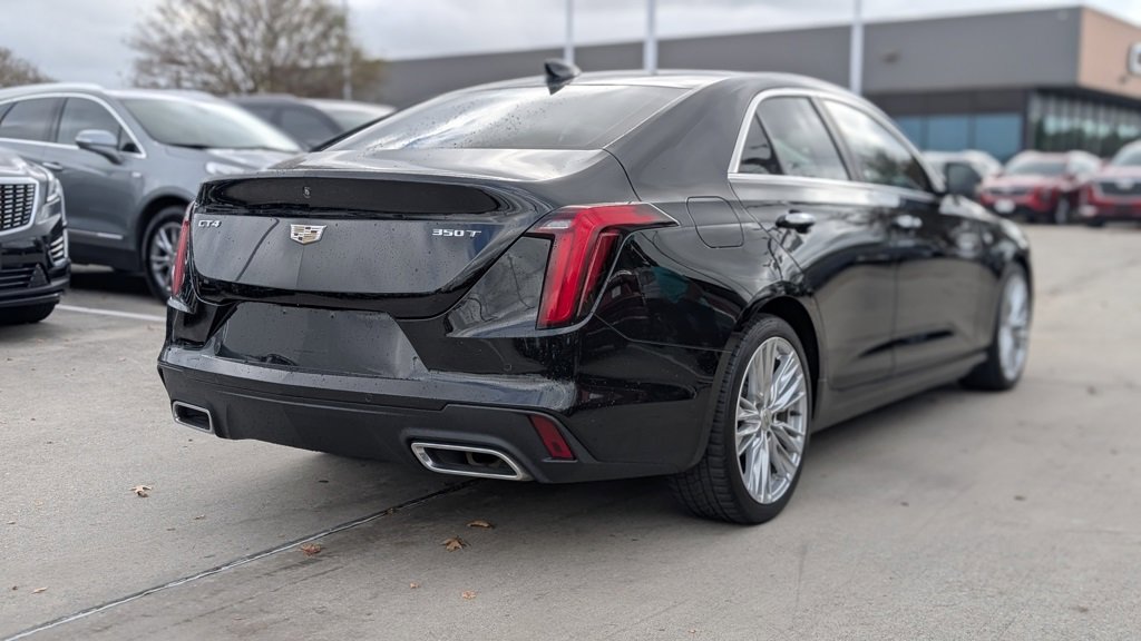 Used 2021 Cadillac CT4 Premium Luxury image 4