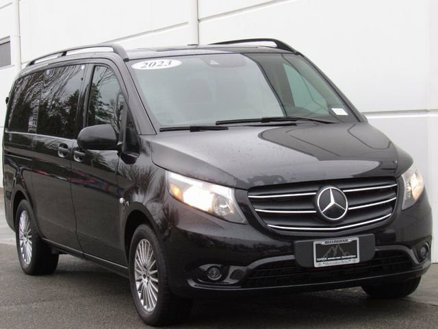 Used 2023 Mercedes-Benz Metris Passenger image 2
