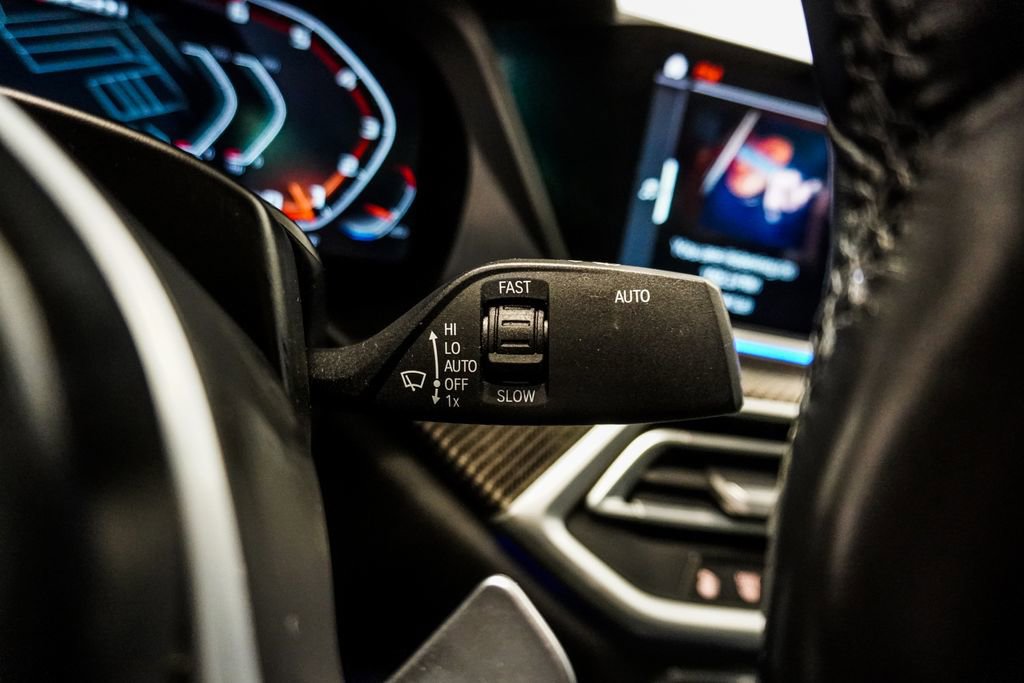 Used 2021 BMW X6 M50i w/ Executive Package image 22