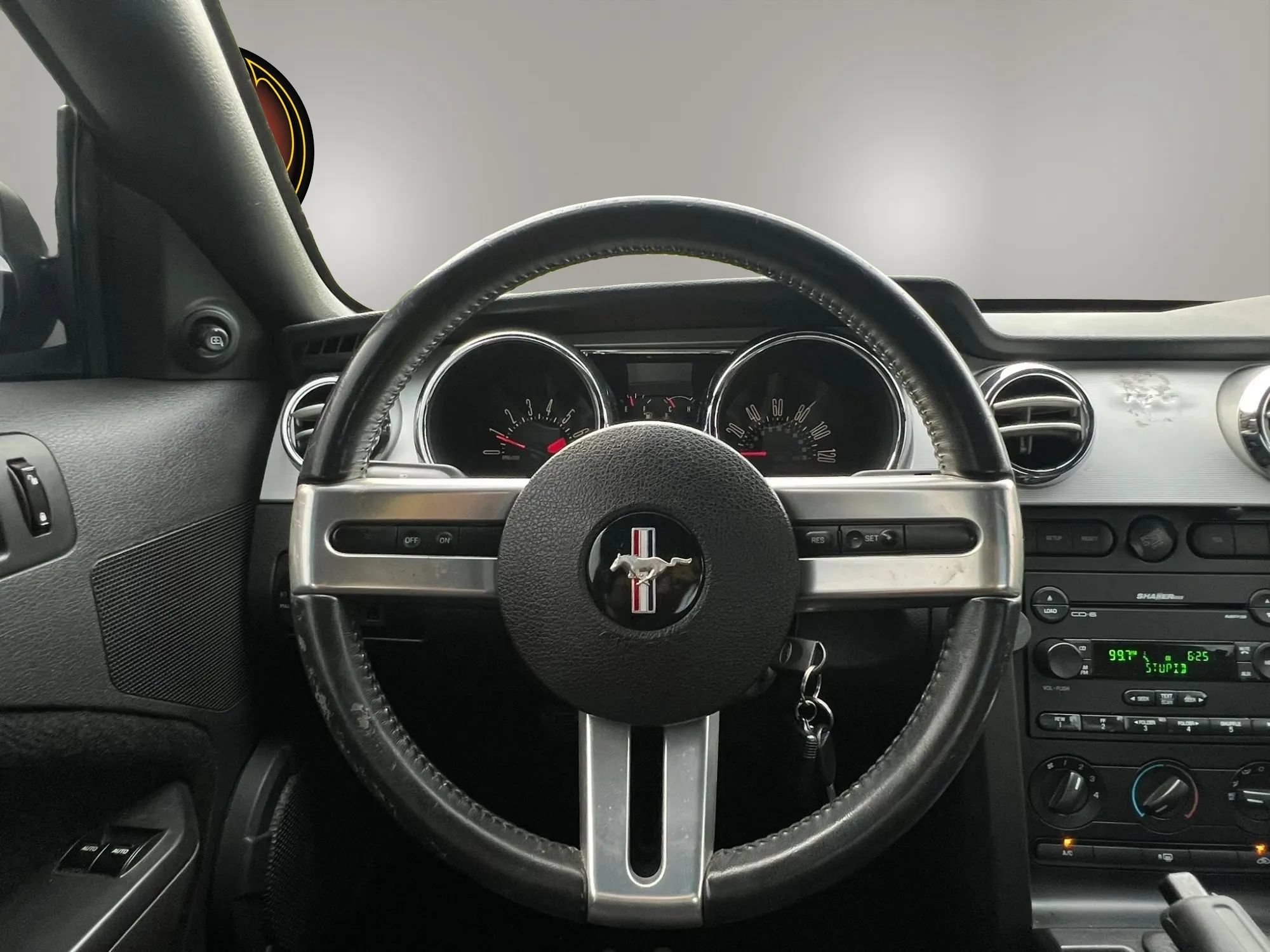 Used 2007 Ford Mustang Coupe RWD image 26