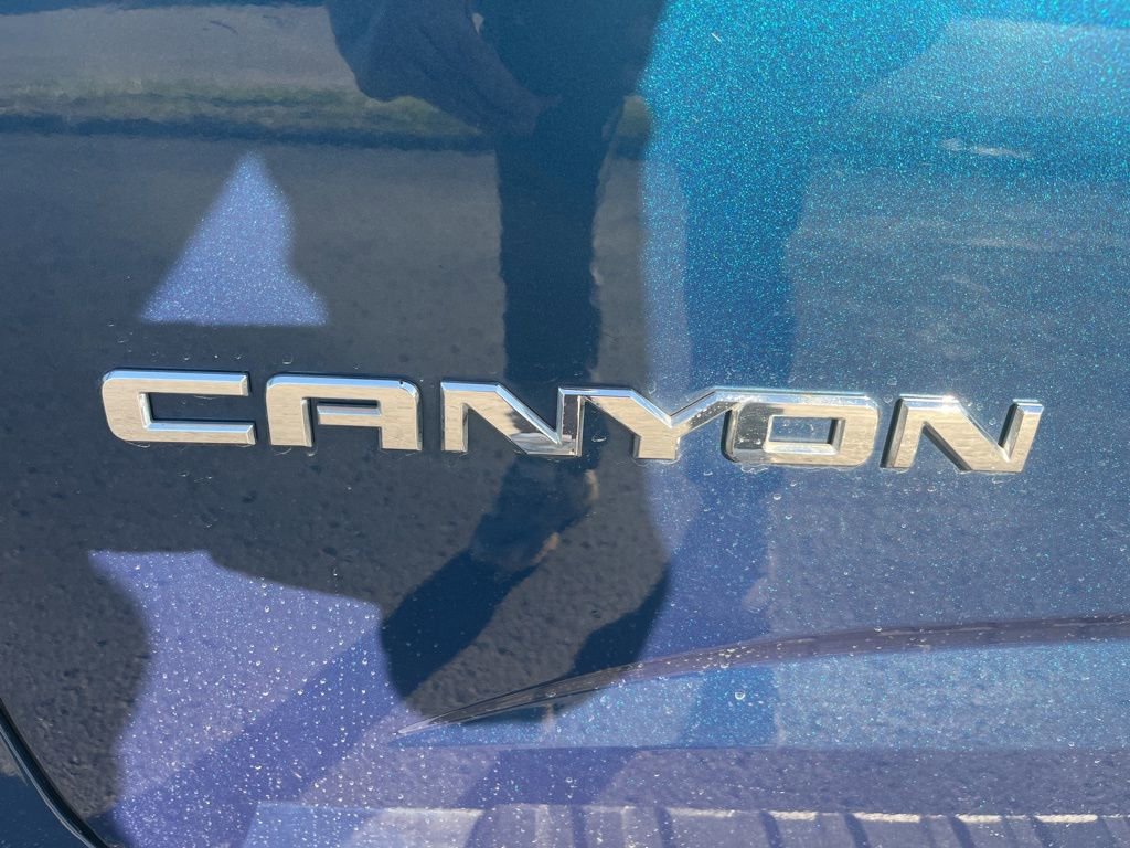 Used 2019 GMC Canyon SLT w/ Trailering Package image 16