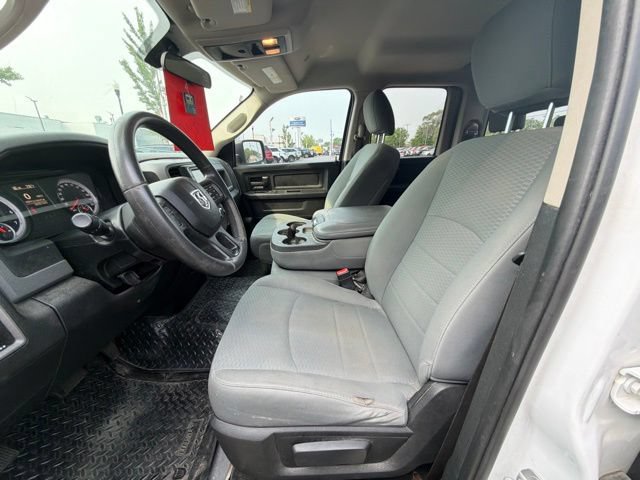 Used 2018 RAM 1500 Express w/ Express Value Package AWD/4WD image 17