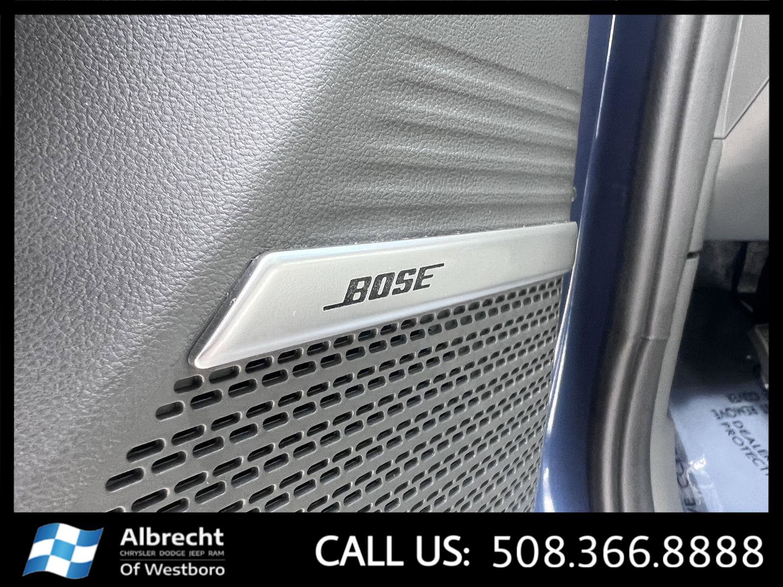 Used 2025 Hyundai Santa Fe Limited image 33