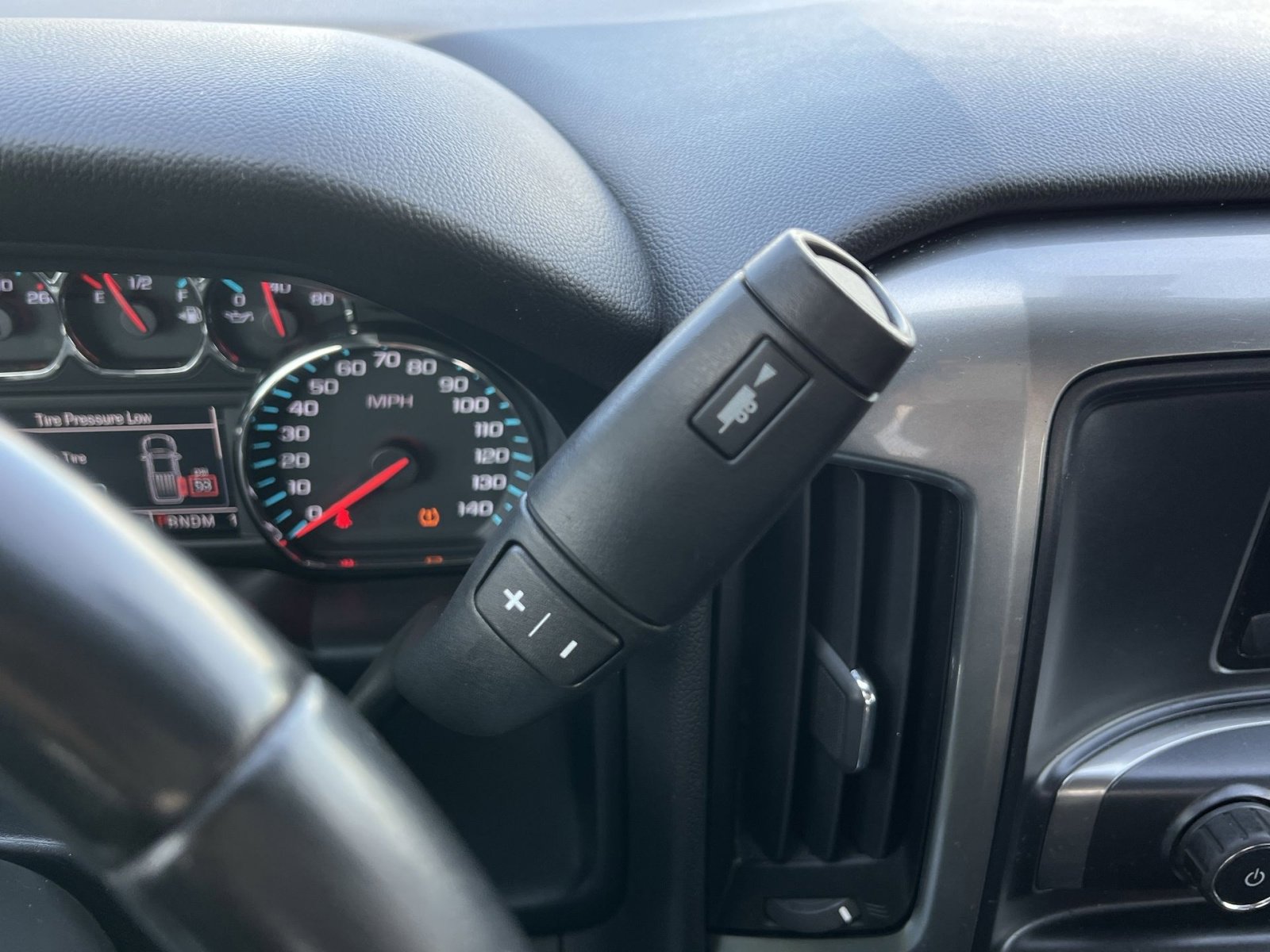 Used 2015 Chevrolet Silverado 2500 LT image 19