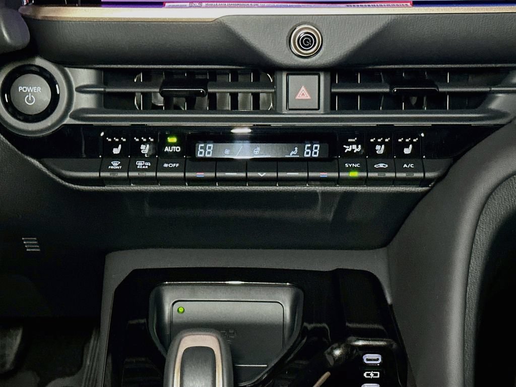 New 2026 Toyota Crown Signia AWD/4WD image 10