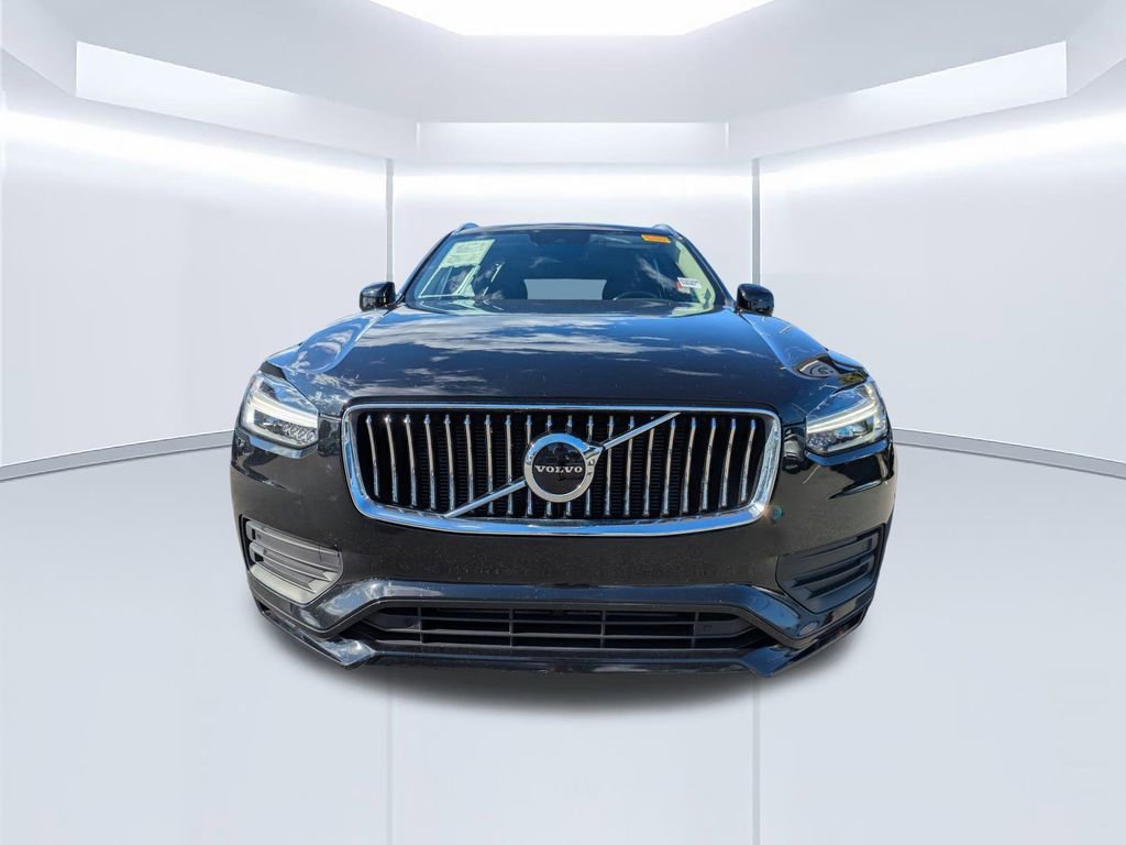 Used 2022 Volvo XC90 T5 Momentum w/ Protection Package Premier image 10