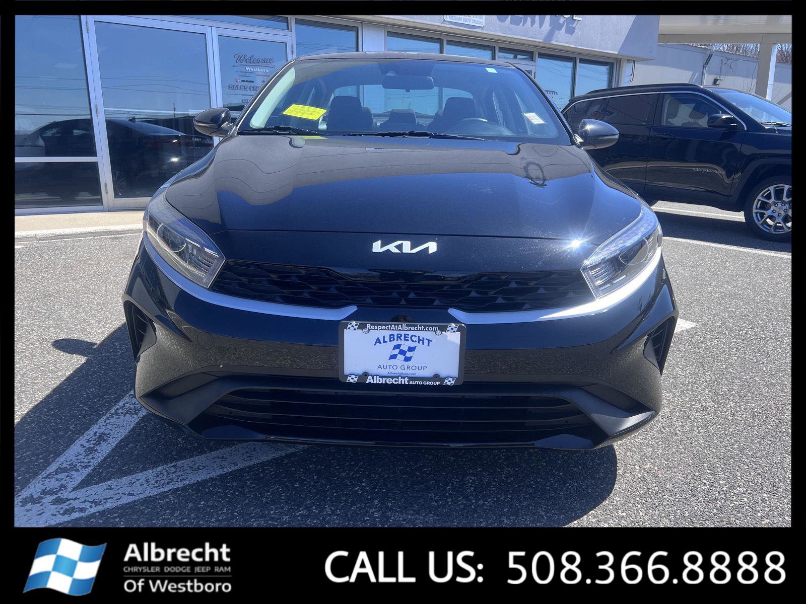 Used 2023 Kia Forte LXS w/ LXS Technology Package image 8