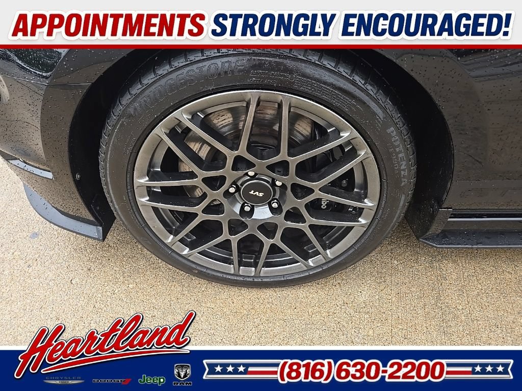 Used 2013 Ford Mustang Shelby GT500 RWD image 30
