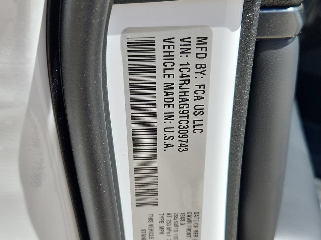 New 2026 Jeep Grand Cherokee Laredo X AWD/4WD image 10