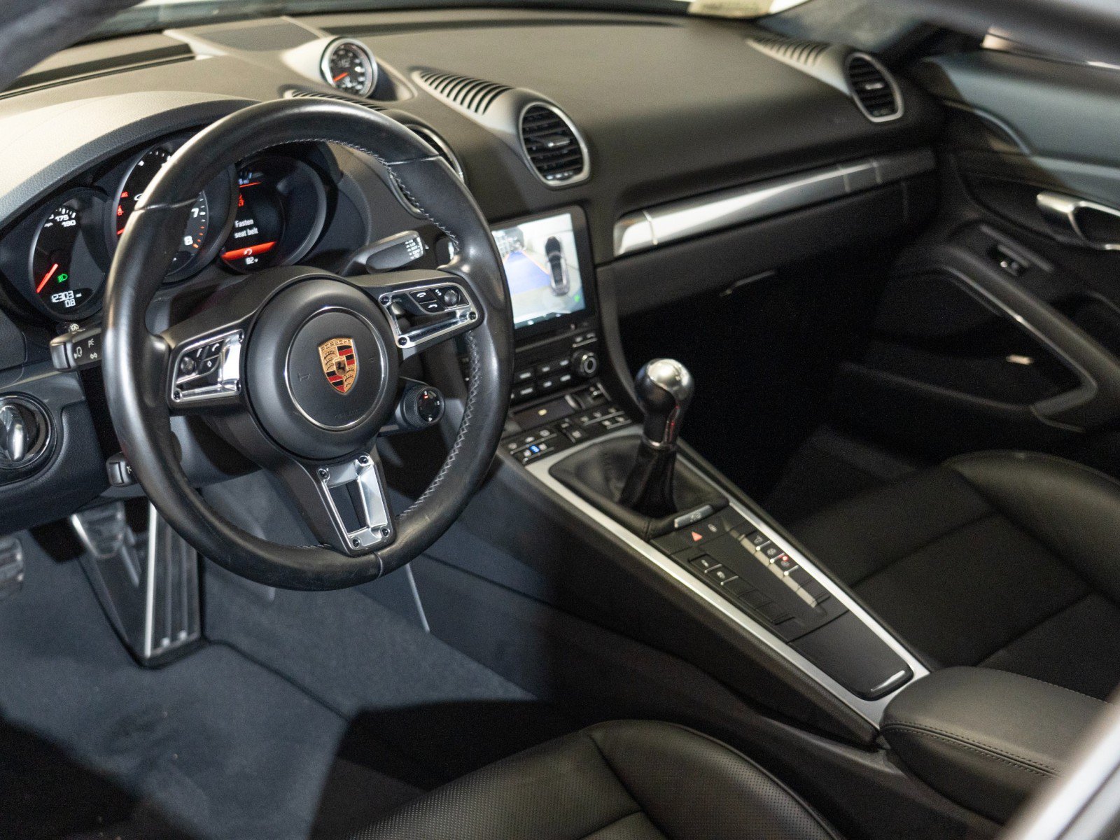 Certified 2018 Porsche 718 Cayman GTS RWD image 14