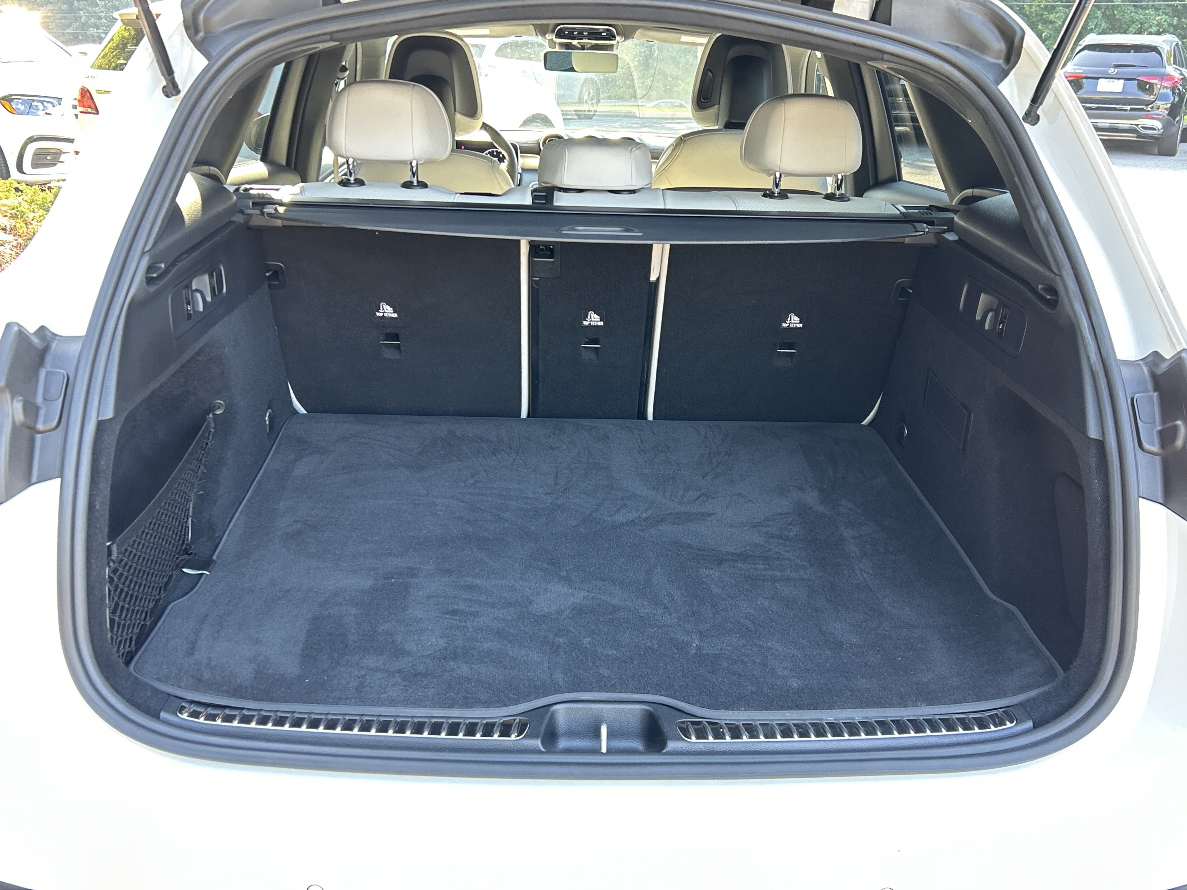 Certified 2024 Mercedes-Benz GLC 300 4MATIC w/ AMG Line image 10