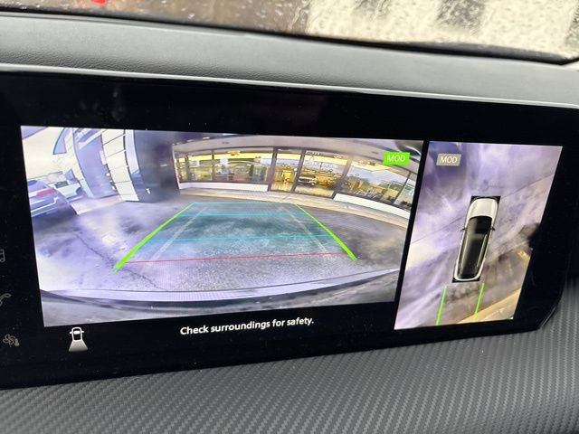 Certified 2025 Nissan Kicks SR image 14