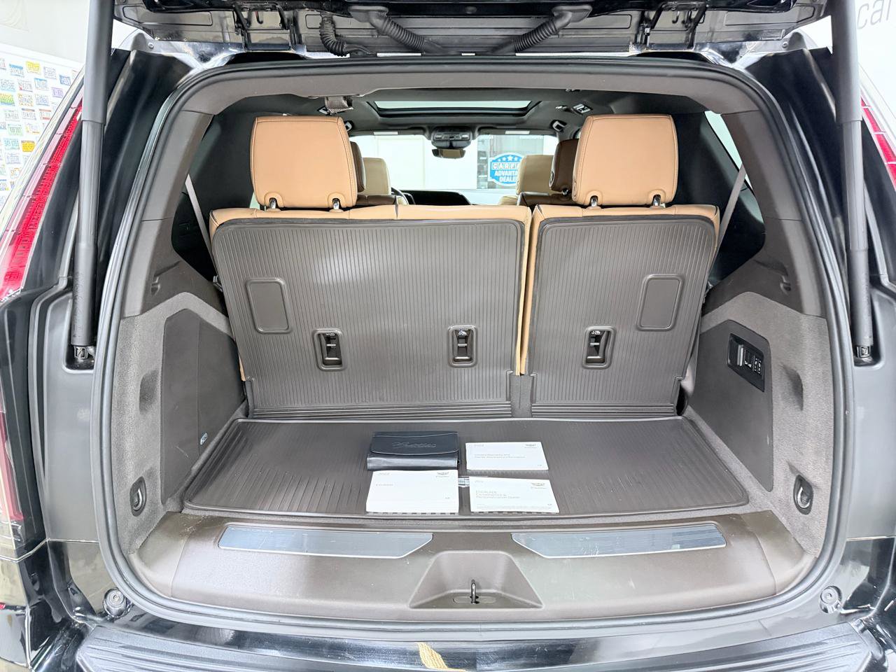 Used 2022 Cadillac Escalade Sport w/ Touring Package AWD/4WD image 27