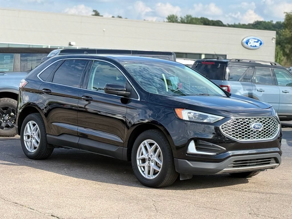 Certified 2023 Ford Edge SEL AWD/4WD image 27