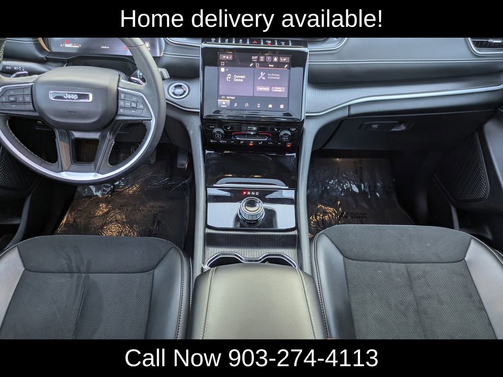 Used 2025 Jeep Grand Cherokee Altitude image 15