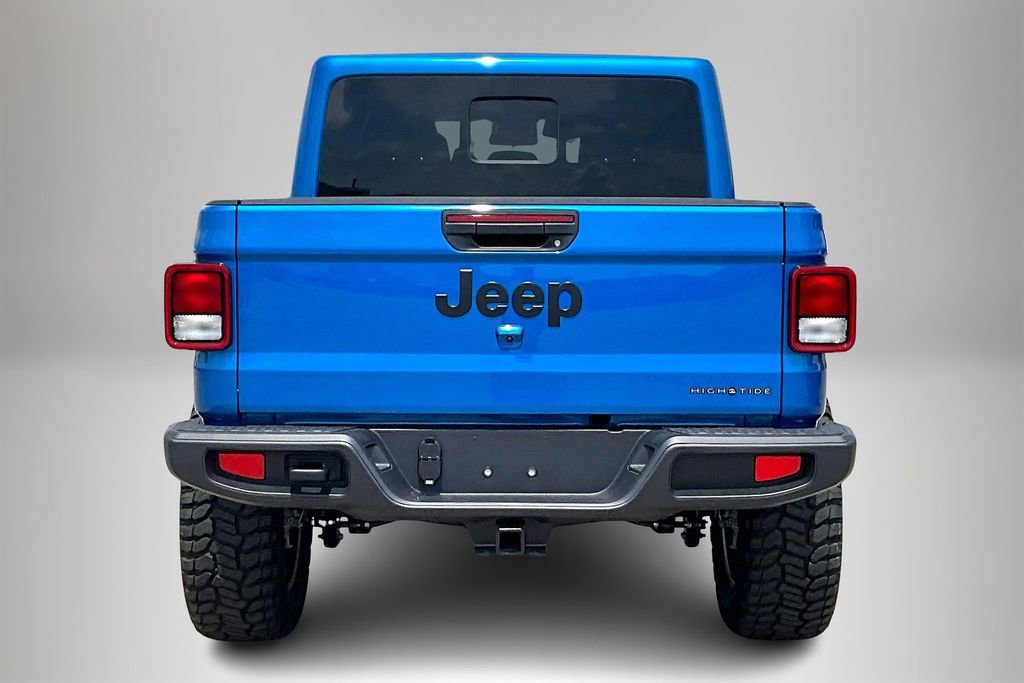 New 2025 Jeep Gladiator High Tide image 3