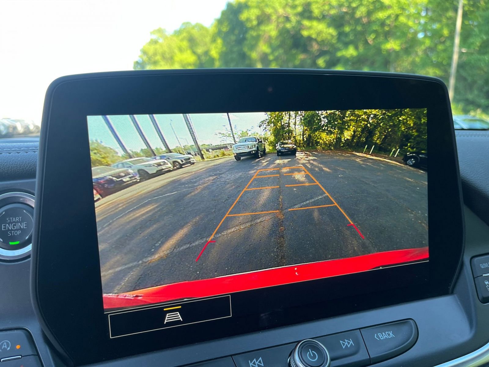 Used 2025 Chevrolet Blazer LT image 24