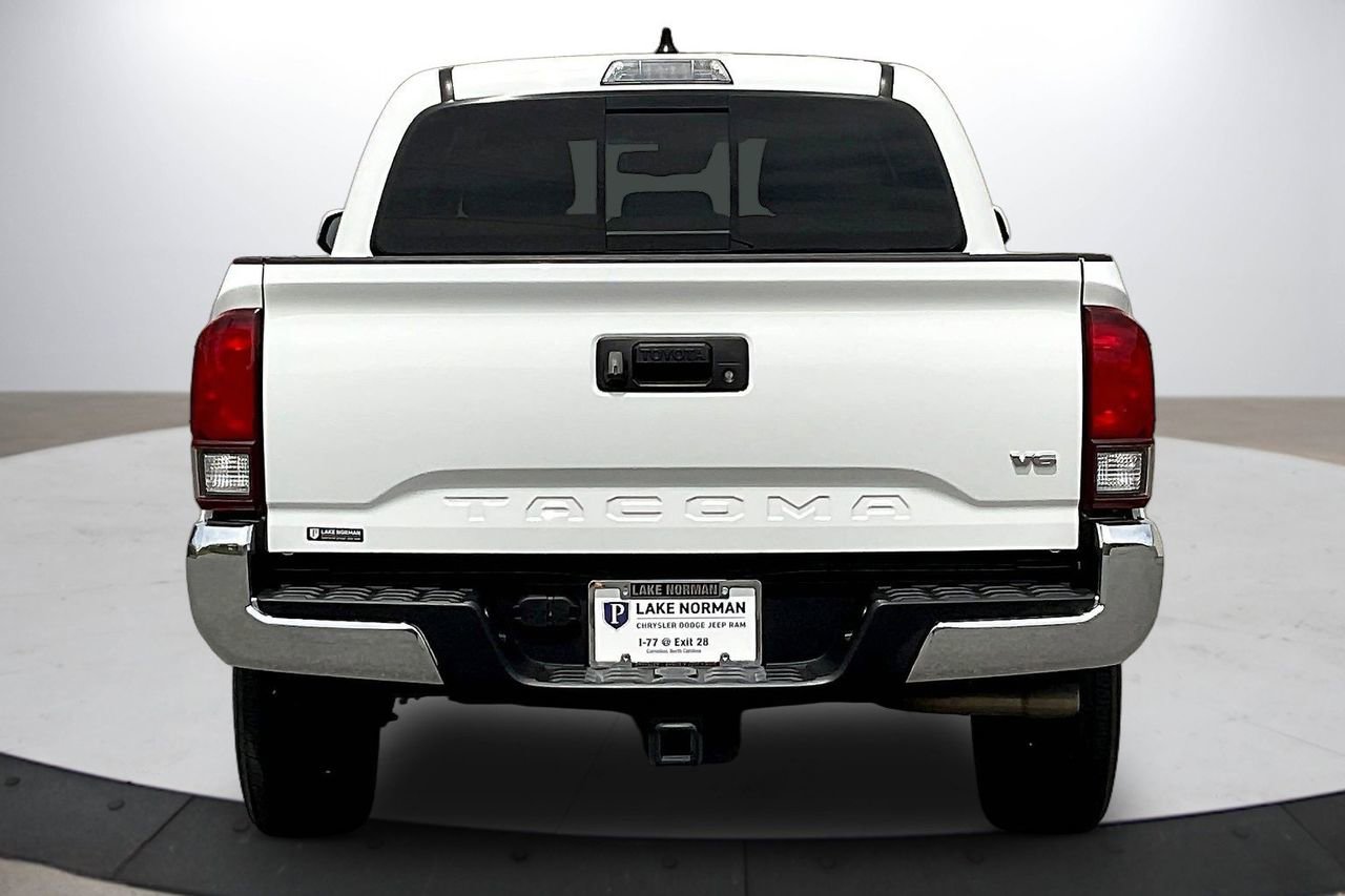 Used 2023 Toyota Tacoma SR5 RWD image 8