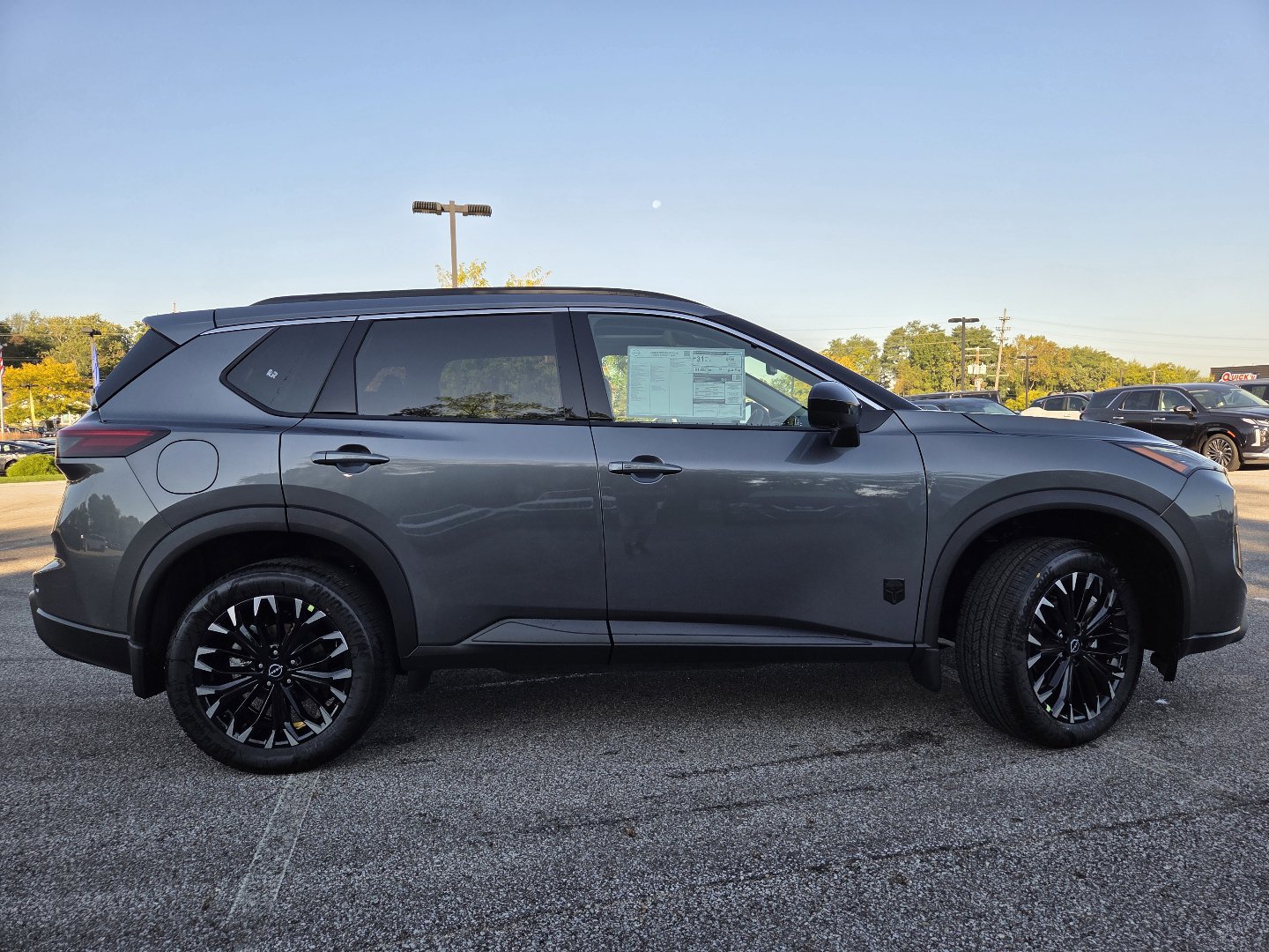New 2026 Nissan Rogue Dark Armor AWD/4WD image 21