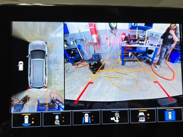 Used 2024 Chevrolet Equinox Premier AWD/4WD image 27