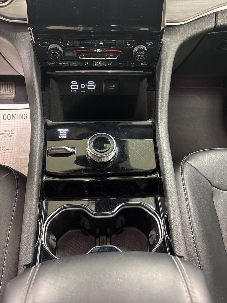 Used 2022 Jeep Grand Cherokee L Limited image 14