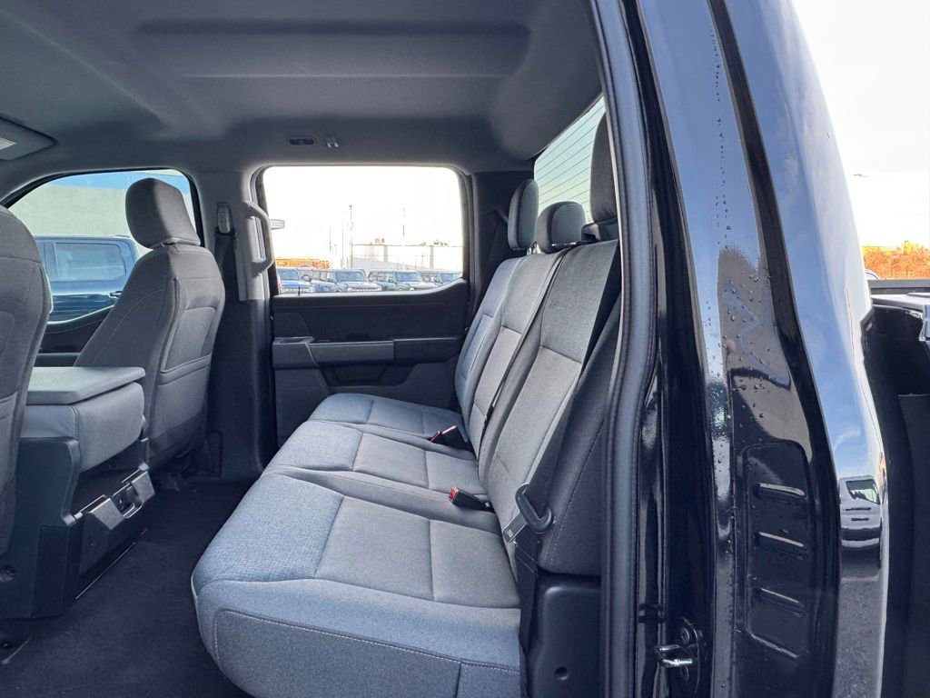 Used 2025 Ford F150 XLT w/ Equipment Group 301A Standard image 27