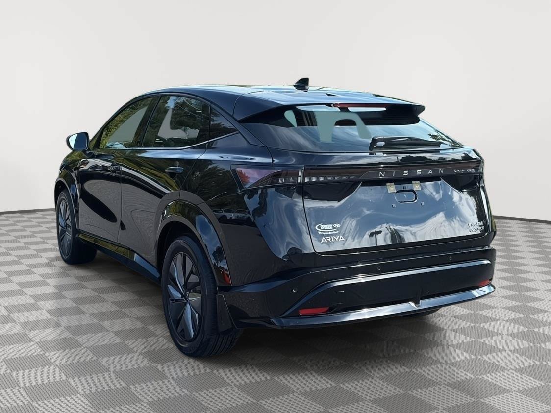 Used 2024 Nissan Ariya AWD image 7