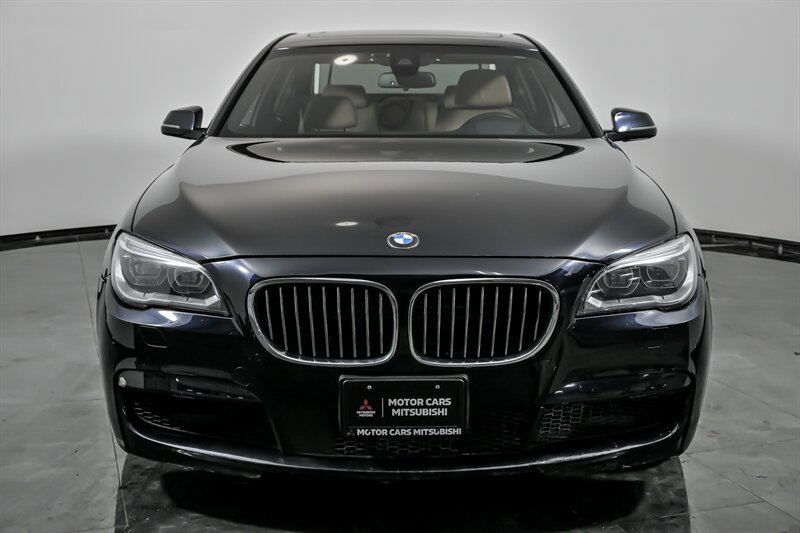 Used 2015 BMW 750i xDrive AWD/4WD image 4