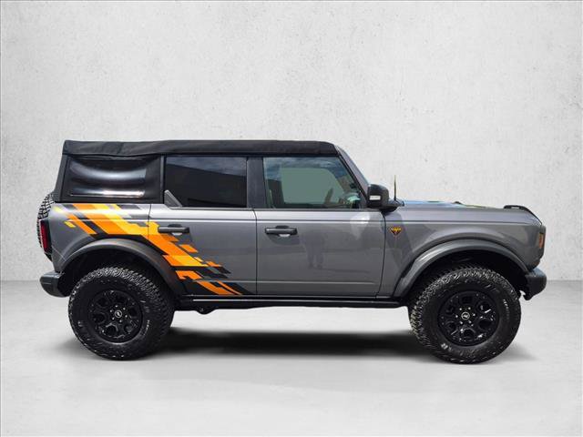 Used 2023 Ford Bronco Badlands w/ Sasquatch Package AWD/4WD image 4