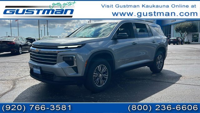 Certified 2025 Chevrolet Traverse LT image 1