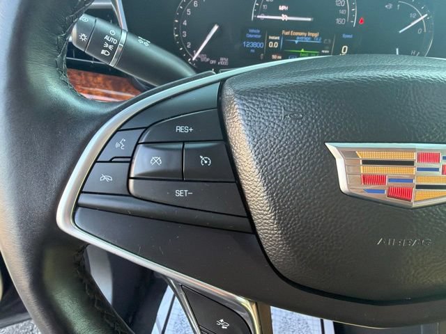 Used 2017 Cadillac XT5 Premium Luxury w/ Driver Assist Package AWD/4WD image 19