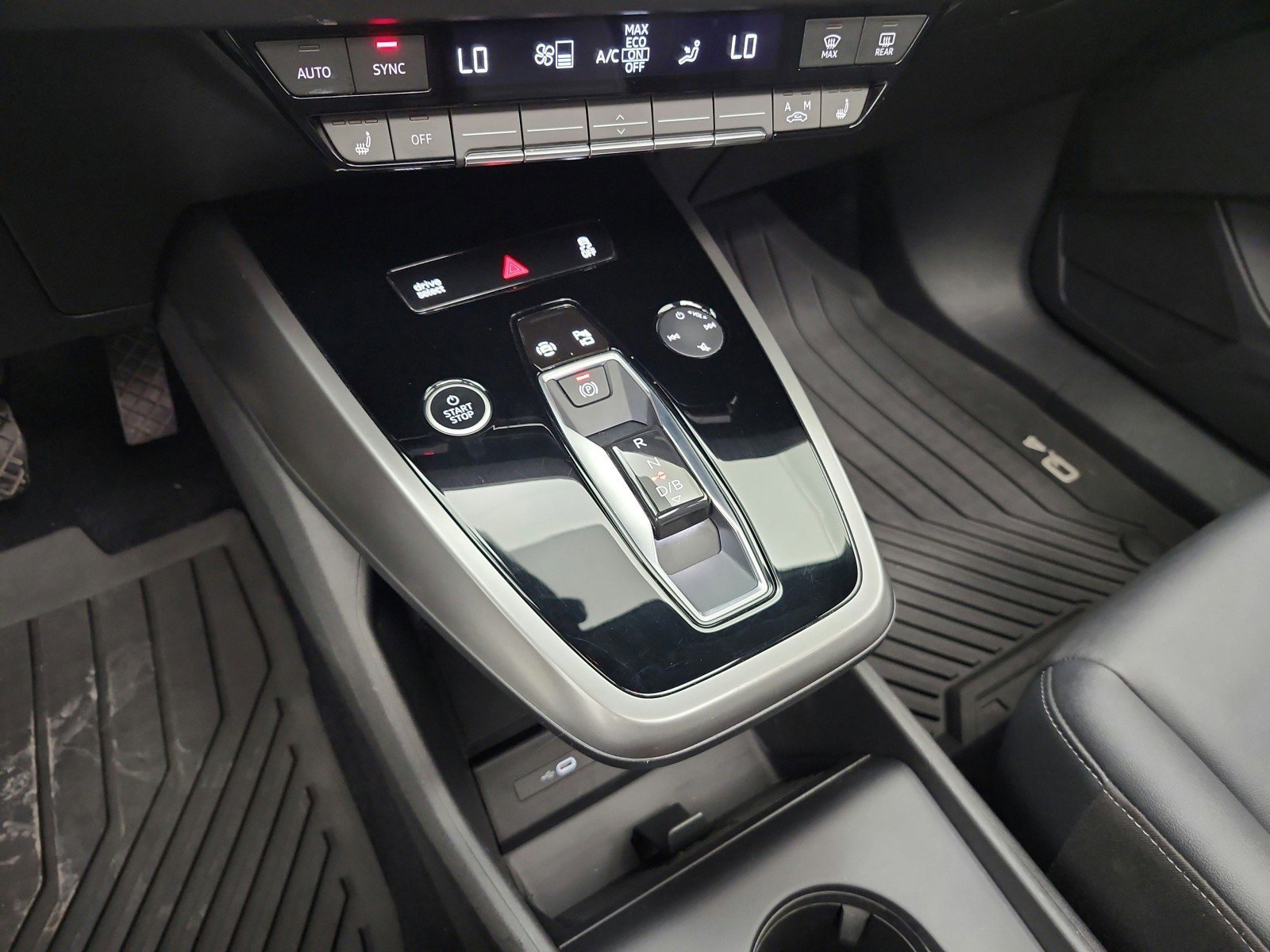 Used 2023 Audi Q4 e-tron Premium Plus w/ Premium Plus RWD image 13