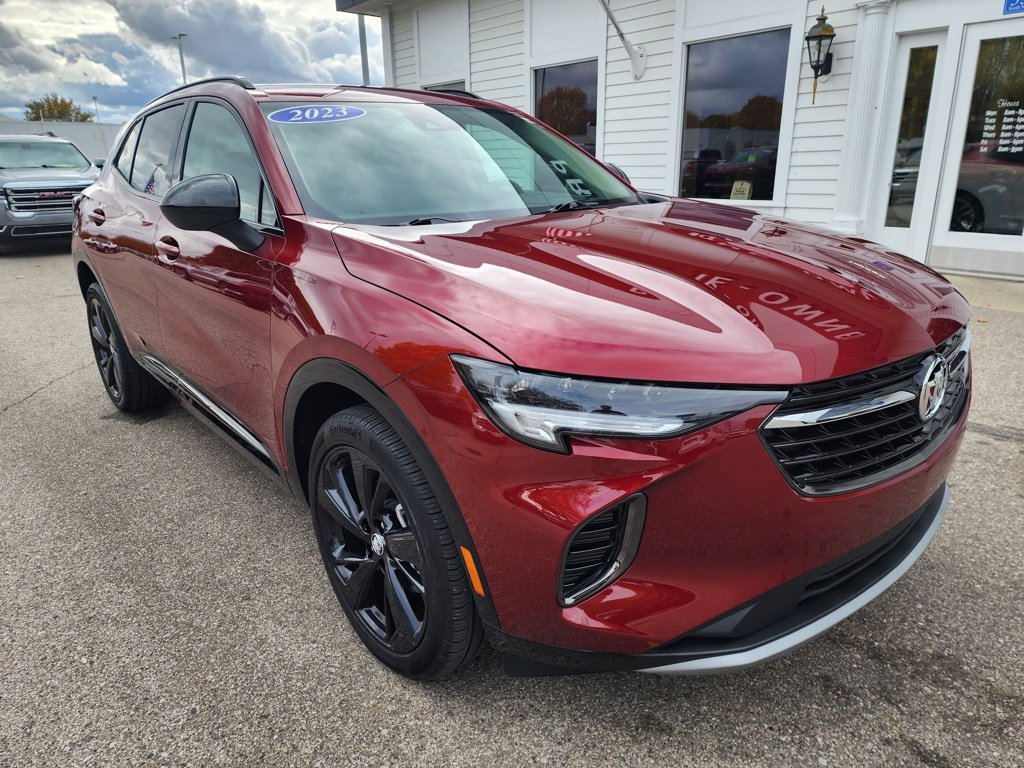 Used 2023 Buick Envision Preferred w/ Sport Touring Package image 3