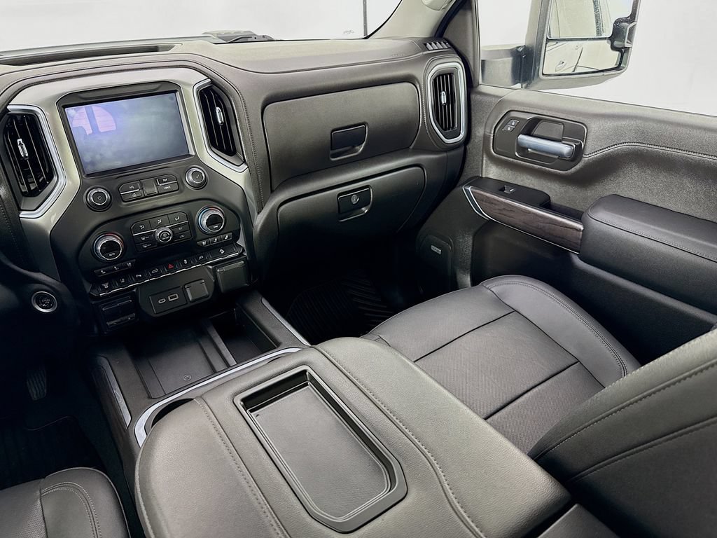 Used 2022 Chevrolet Silverado 3500 LTZ w/ LTZ Convenience Package AWD/4WD image 24