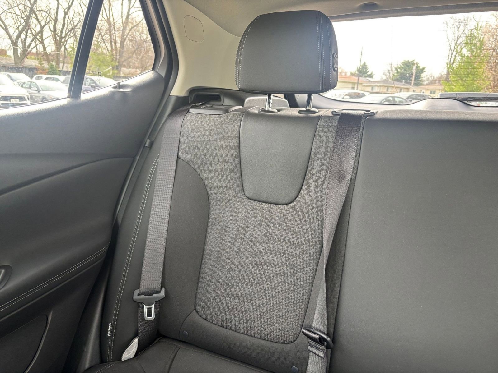Used 2025 Buick Encore GX Preferred FWD image 38
