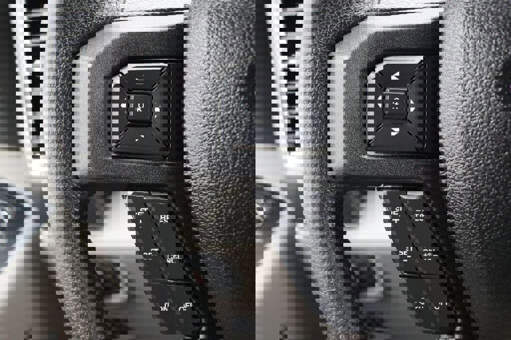 Used 2015 Ford F150 XLT w/ Equipment Group 302A Luxury image 22