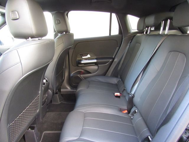 Used 2026 Mercedes-Benz GLA 250 4MATIC image 15
