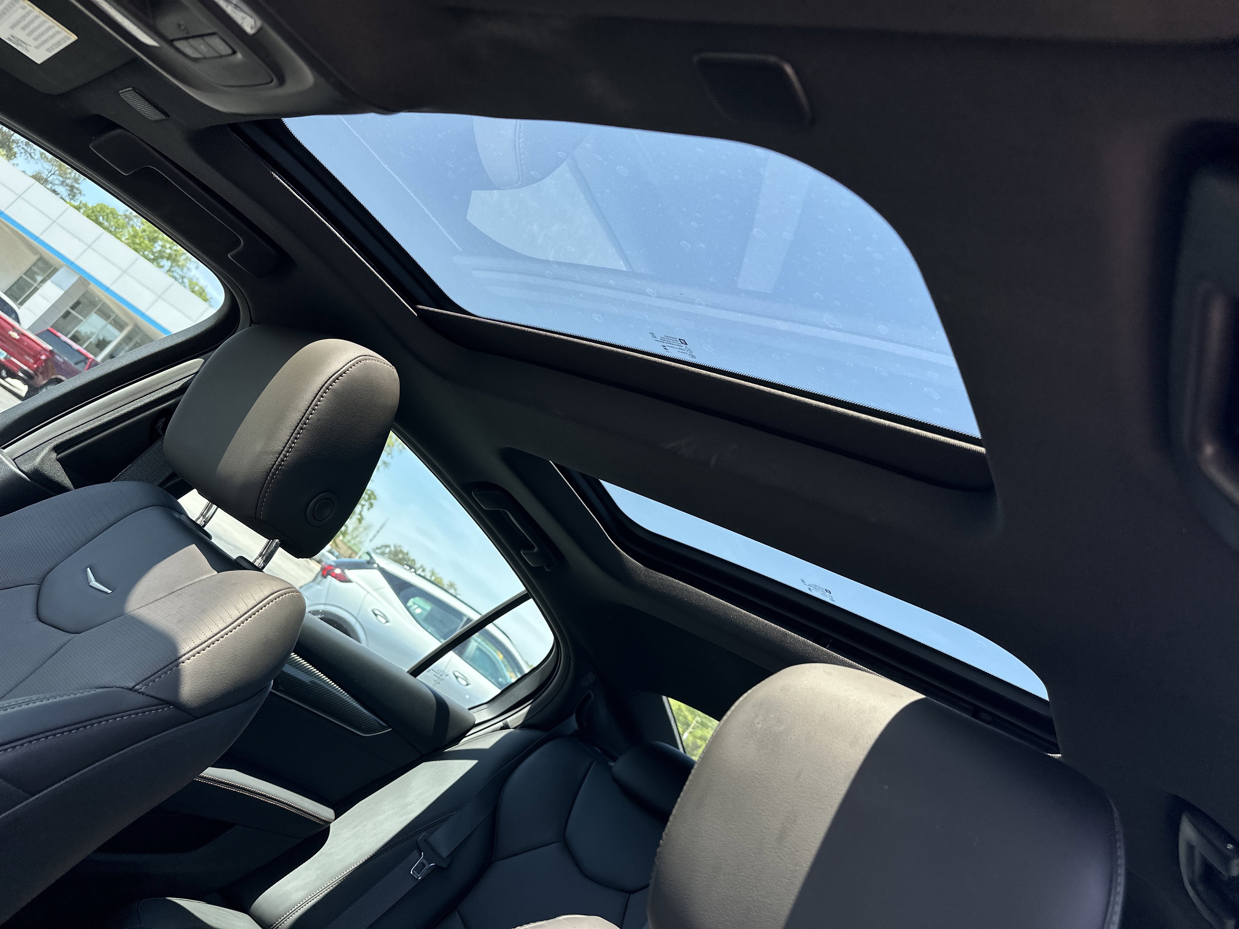 Used 2024 Cadillac CT5 V w/ Premium Package RWD image 32