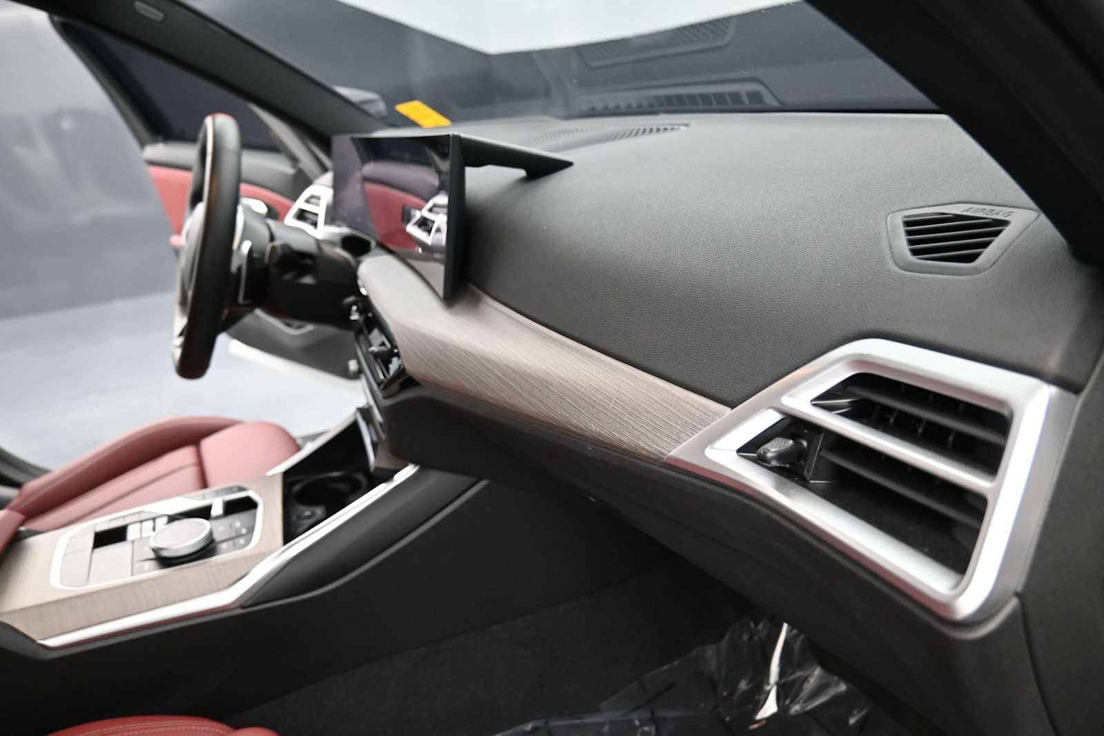 Used 2025 BMW M340i w/ Premium Package RWD image 16