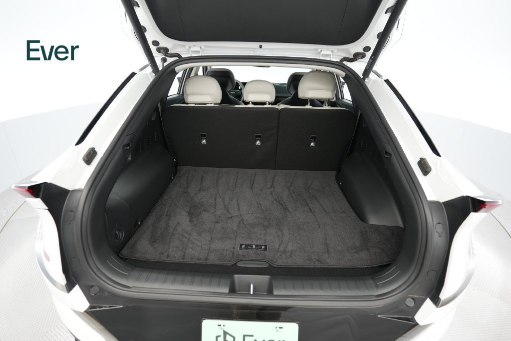Used 2025 Kia EV6 Wind RWD image 8