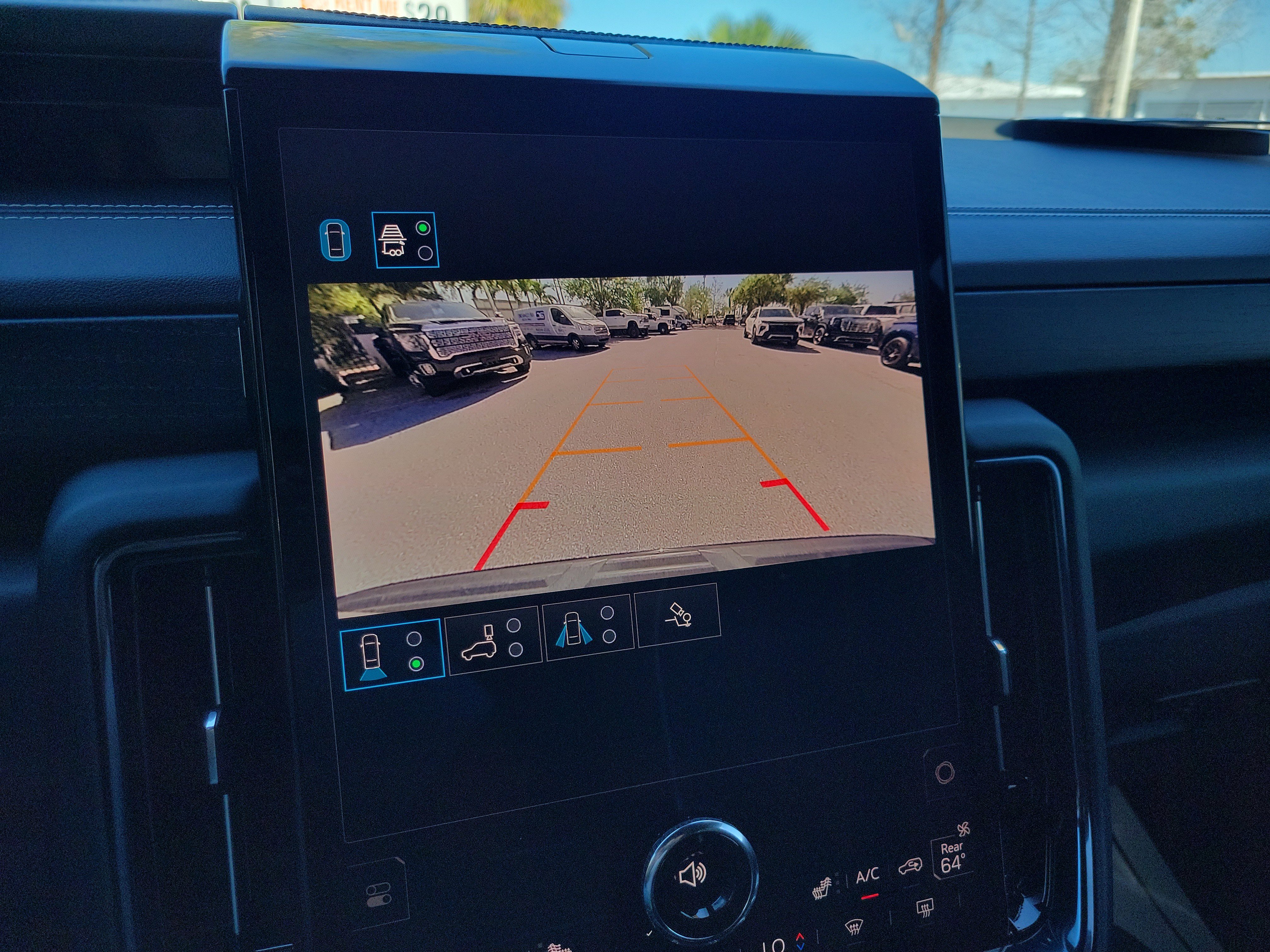 Certified 2025 GMC Yukon AT4 Ultimate image 25