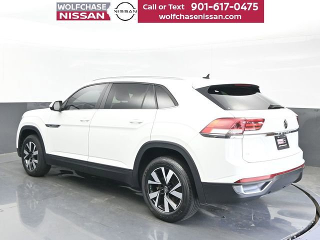 Used 2021 Volkswagen Atlas Cross Sport SE FWD image 3