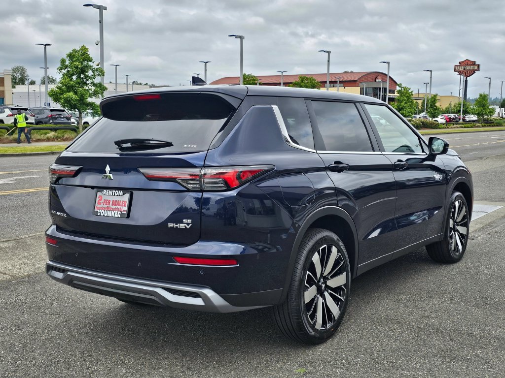 New 2026 Mitsubishi Outlander SE AWD/4WD image 5