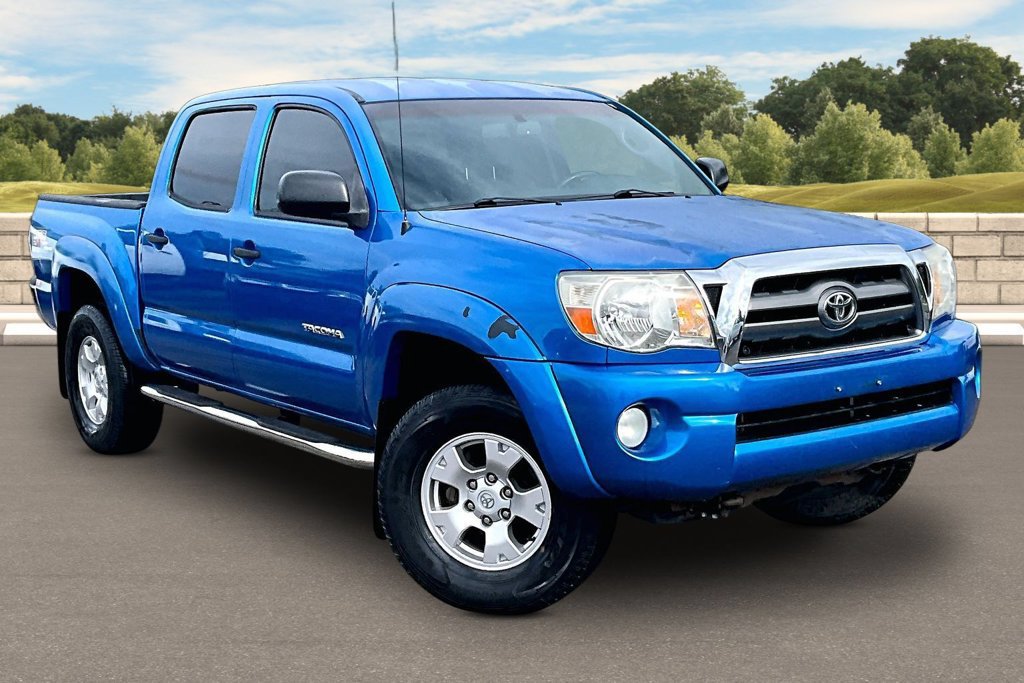 Used 2009 Toyota Tacoma PreRunner w/ TRD Off-Road Pkg RWD image 2