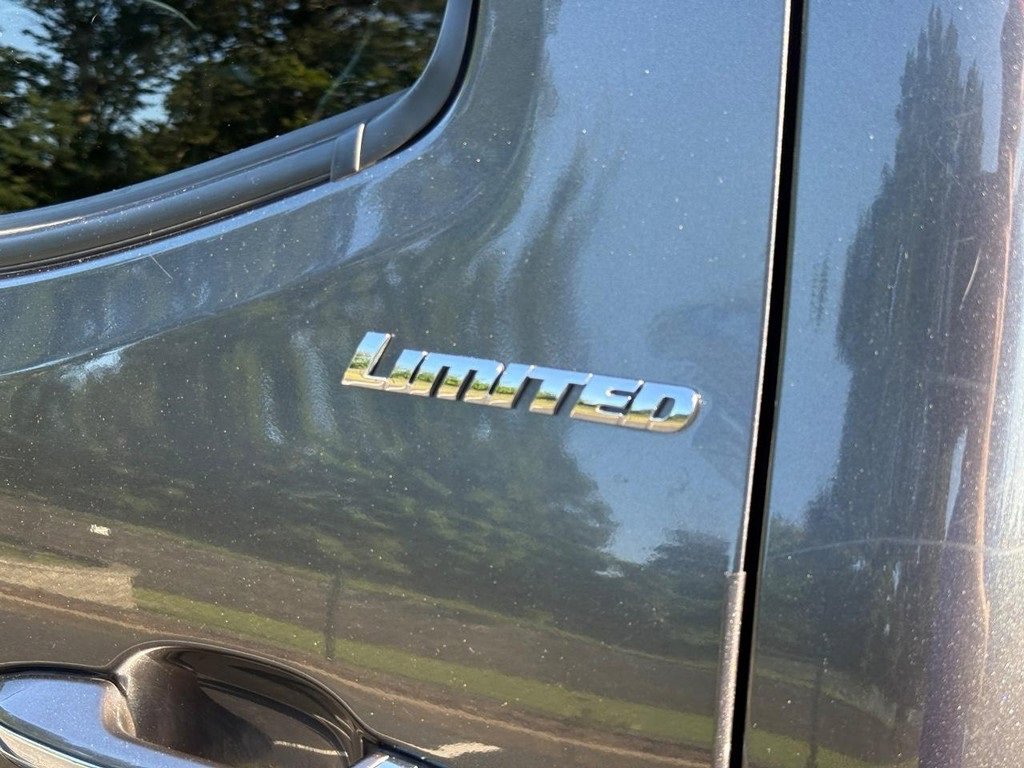 Certified 2022 Toyota Tacoma Limited image 11