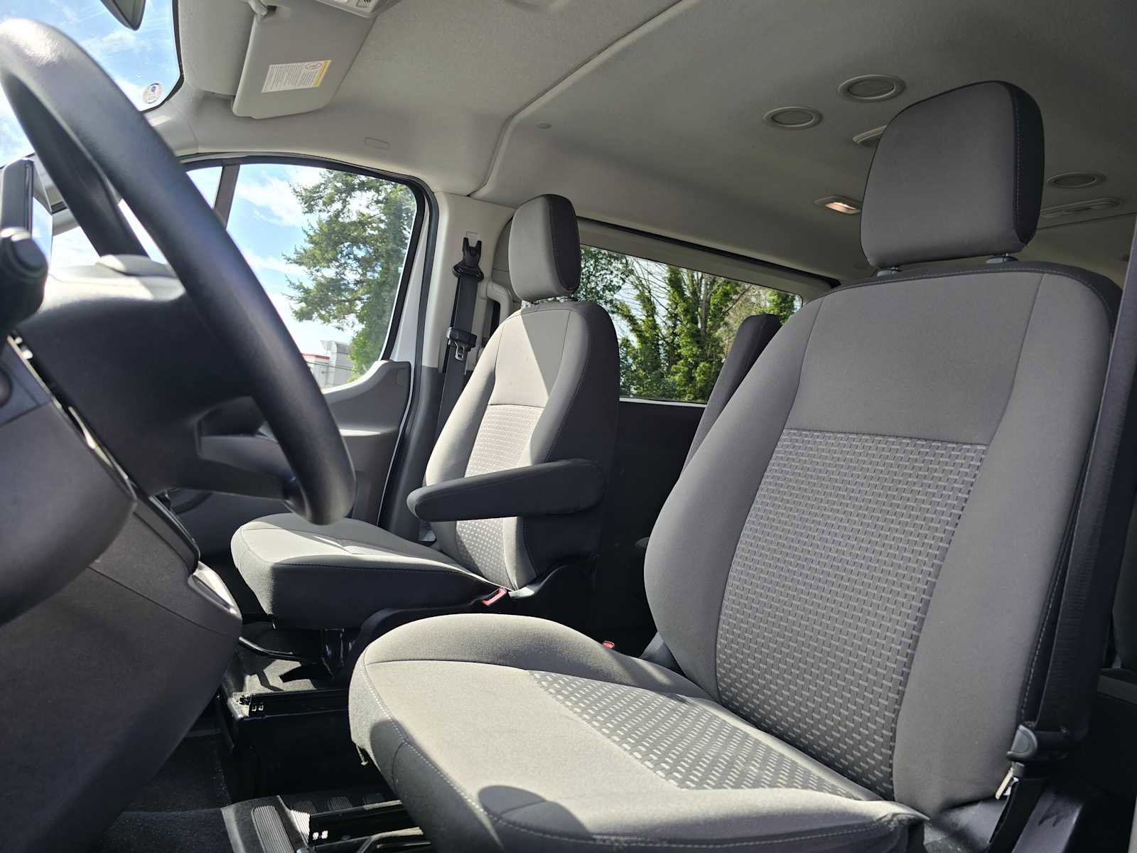 Used 2024 Ford Transit 350 XLT image 20